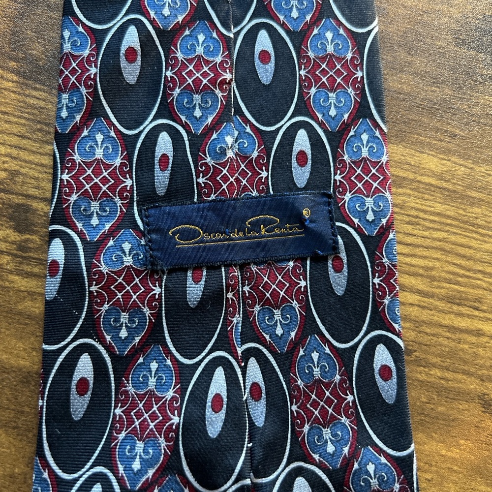 Oscar de la Renta 100% Silk Tie